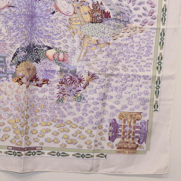HERMES Carre 90 Scarf ""RENCONTRE OCEANE"" Silk Gray Auth 141551 - Picture 10 of 15